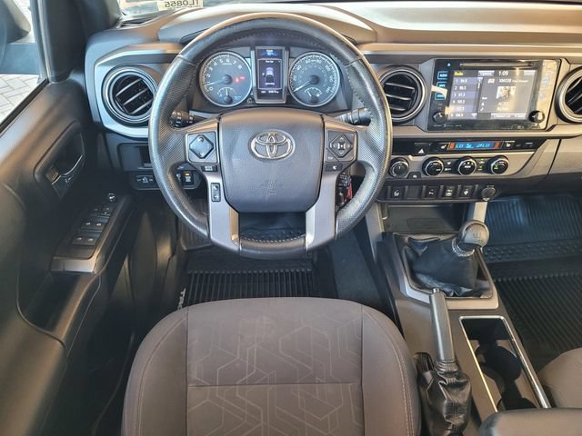 Certified 2017 Toyota Tacoma TRD Sport w/ Premium & Technology Package AWD/4WD image 19