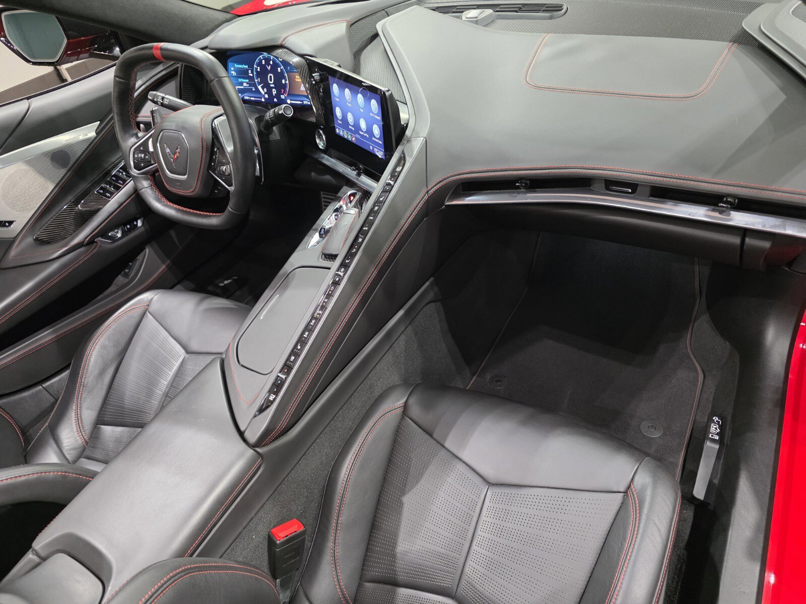 Used 2020 Chevrolet Corvette Stingray Premium Conv w/ 3LT Preferred Equipment Group image 21