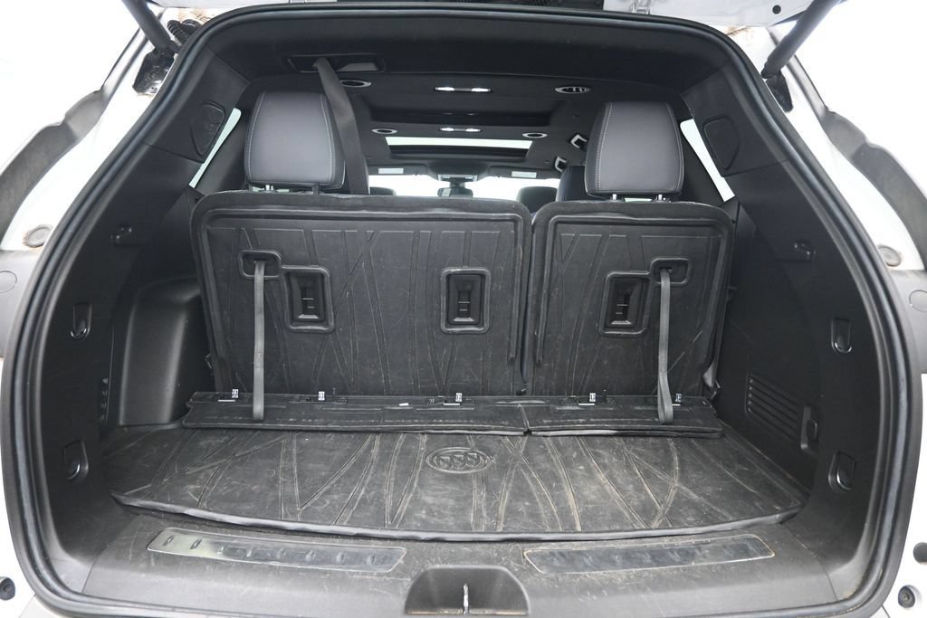 Used 2023 Buick Enclave Essence w/ Experience Buick Package AWD/4WD image 26