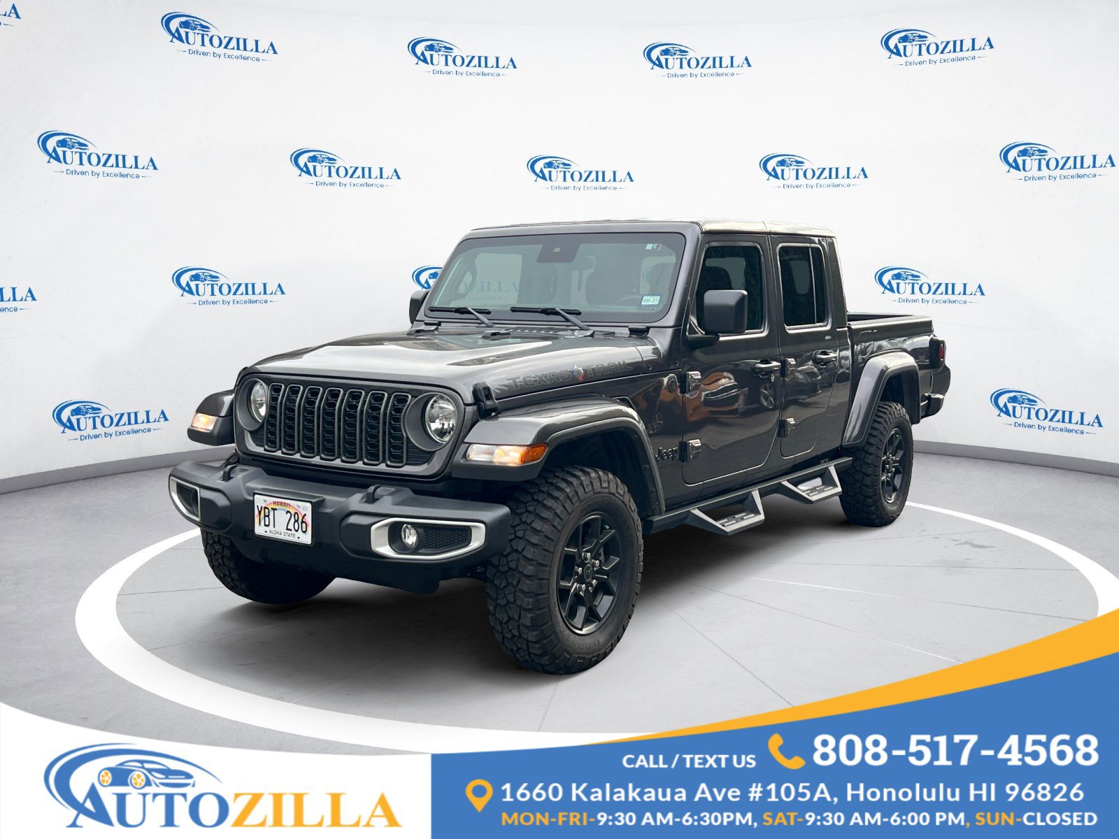 Used 2025 Jeep Gladiator Sport image 1