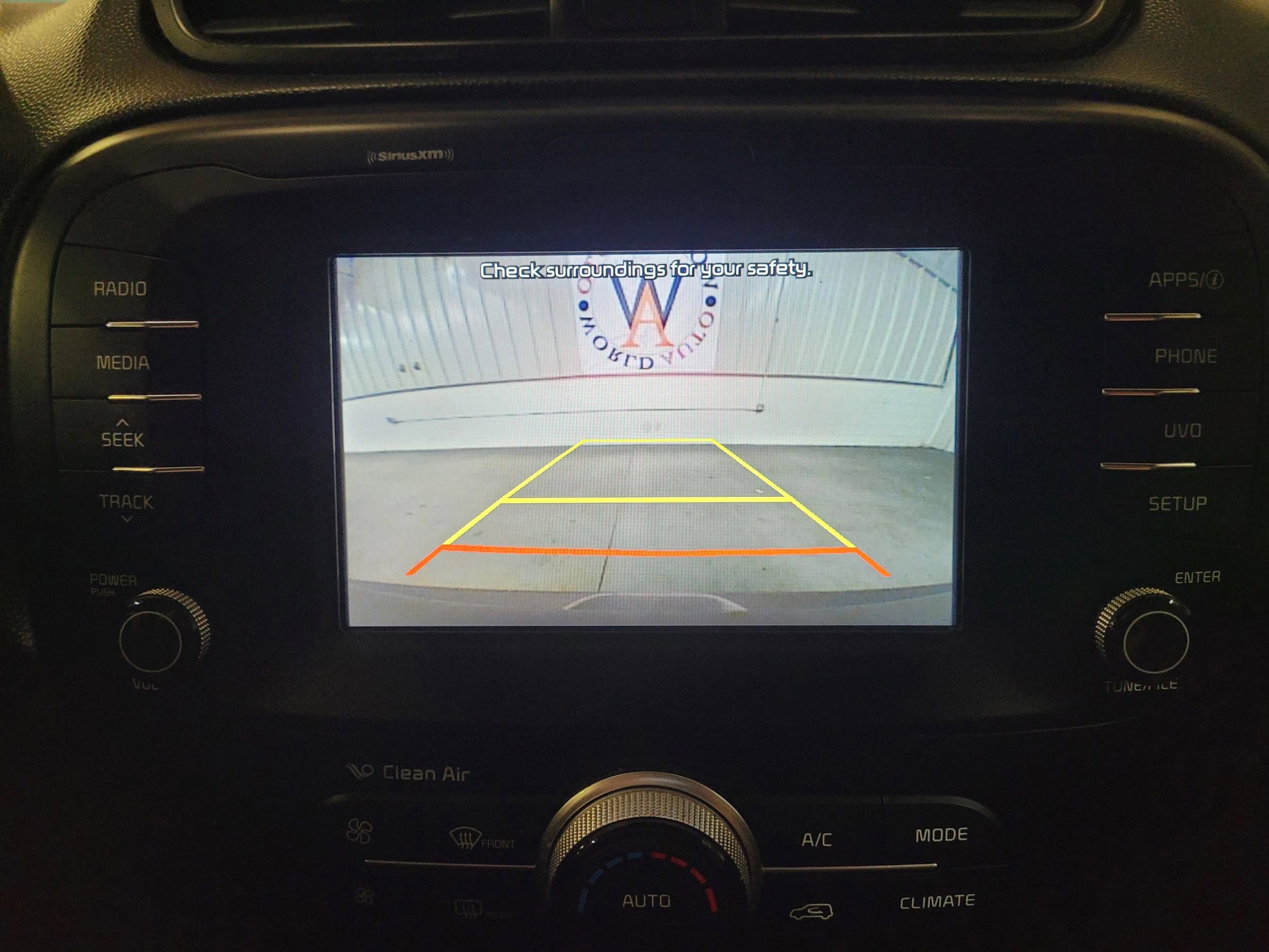 Used 2018 Kia Soul + image 37