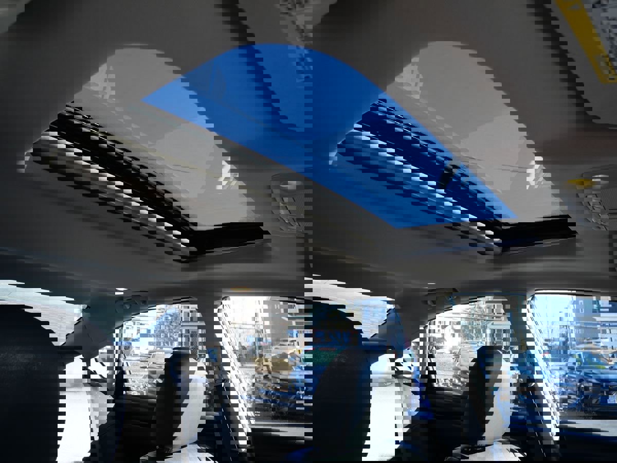 Used 2017 Nissan Altima 2.5 SL w/ Moonroof Package image 17