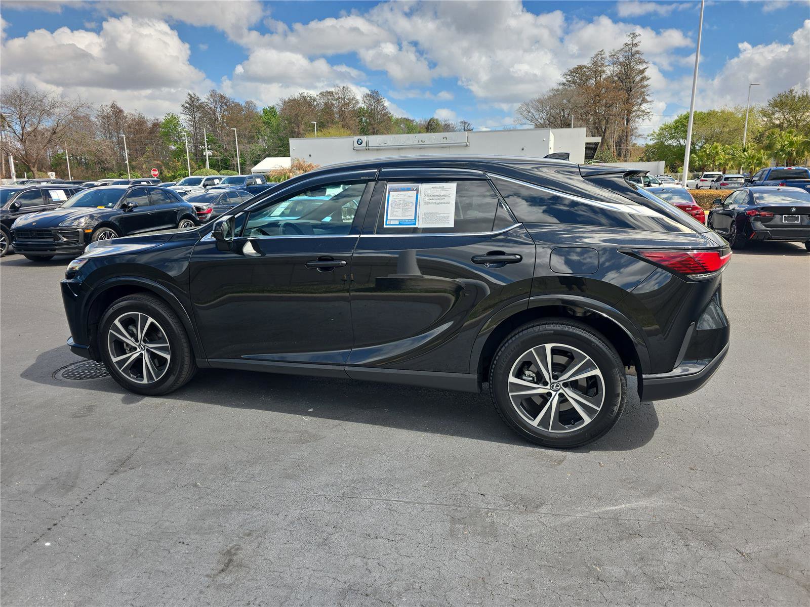 Used 2023 Lexus RX 350 Premium w/ Cold Area Package image 4