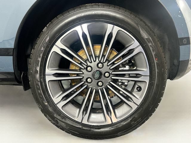 Used 2026 Land Rover Range Rover Evoque Dynamic SE AWD/4WD image 30