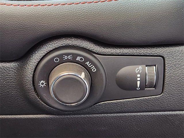 Certified 2024 Dodge Durango GT image 20