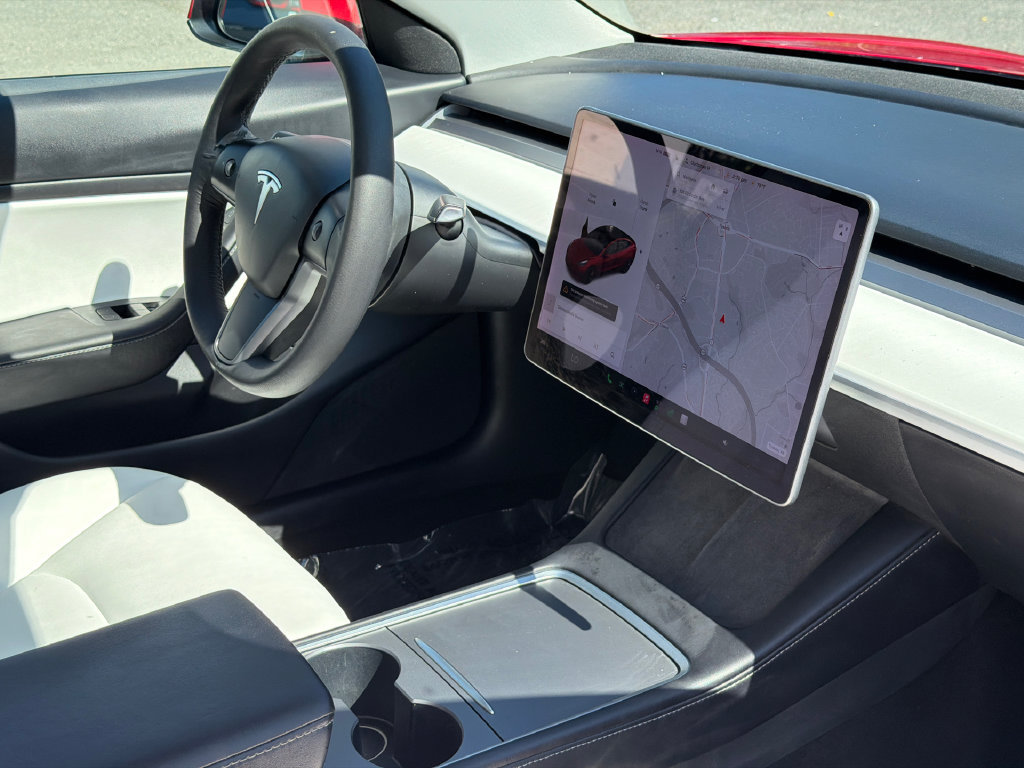 Used 2021 Tesla Model 3 Standard Range Plus RWD image 7