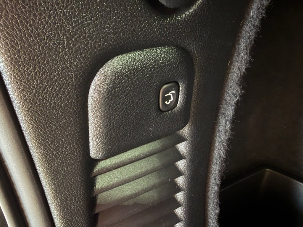 Used 2023 Dodge Durango GT image 28