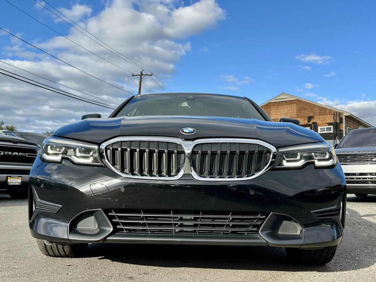 Used 2020 BMW 330i xDrive Sedan w/ Convenience Package AWD/4WD image 2
