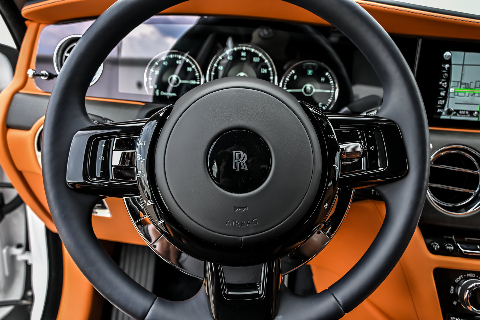 Used 2022 Rolls-Royce Ghost AWD/4WD image 31