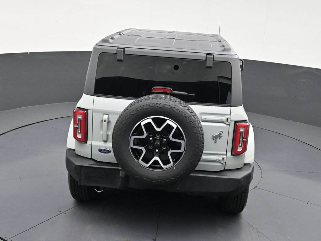 Used 2022 Ford Bronco Outer Banks AWD/4WD image 15