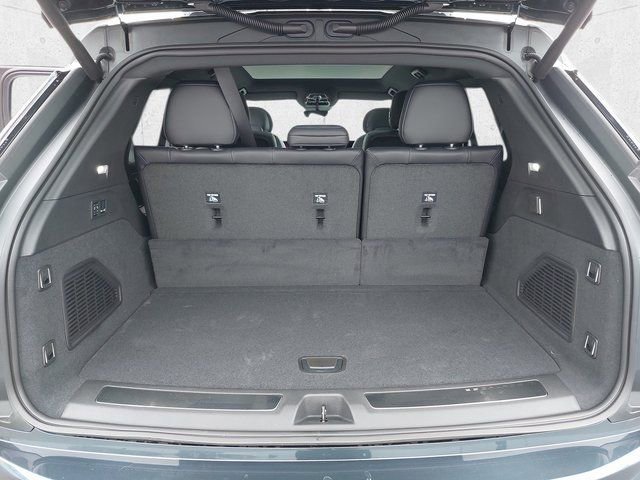 New 2025 Cadillac Escalade IQ Sport 1 w/ LPO, ONYX Package image 14