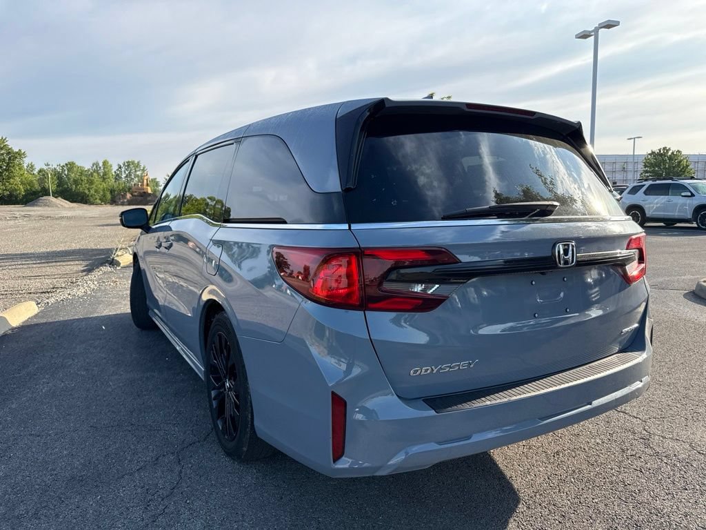 Used 2025 Honda Odyssey Sport-L image 8