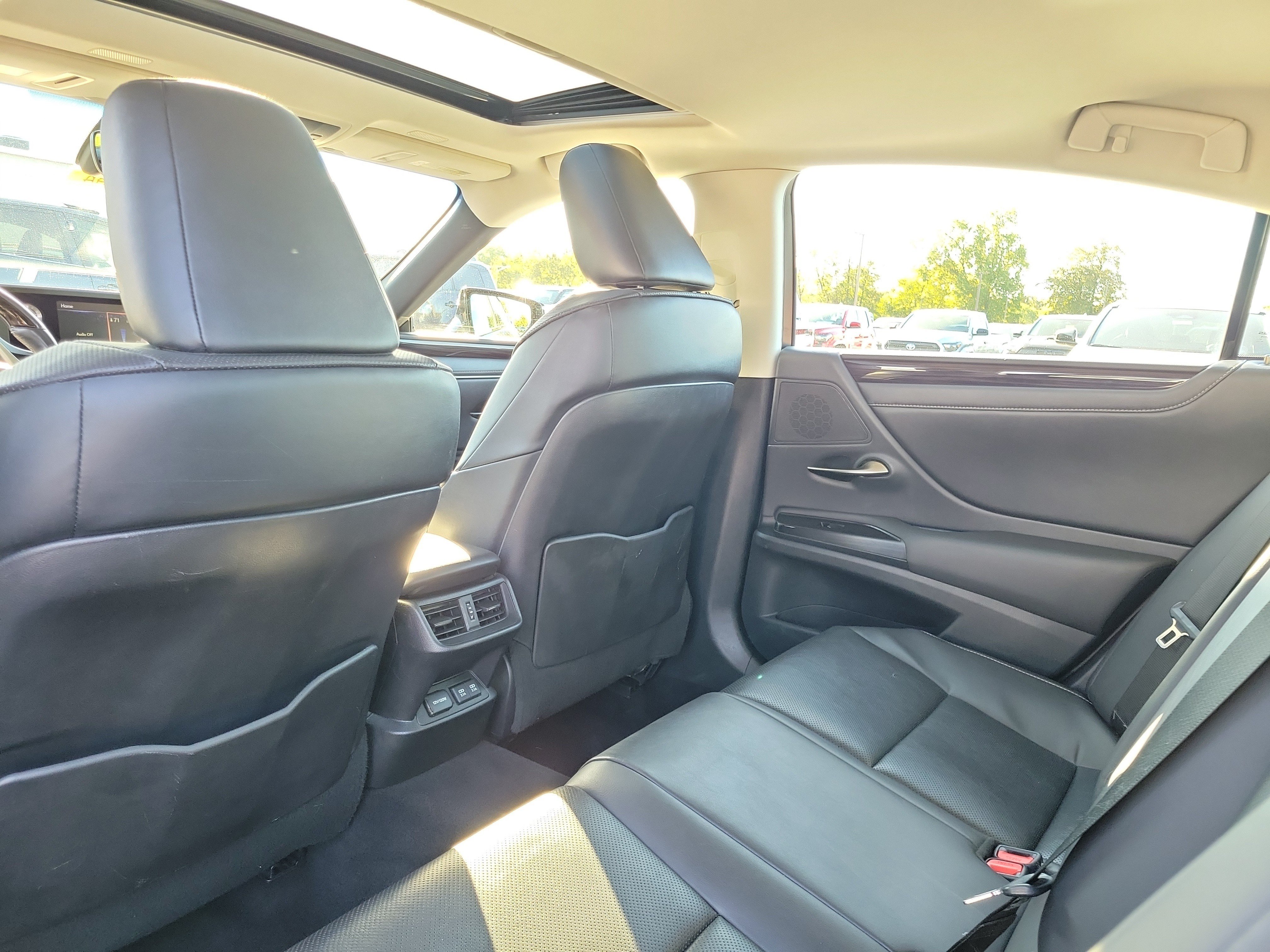 Used 2021 Lexus ES 250 w/ Premium Package AWD/4WD image 14