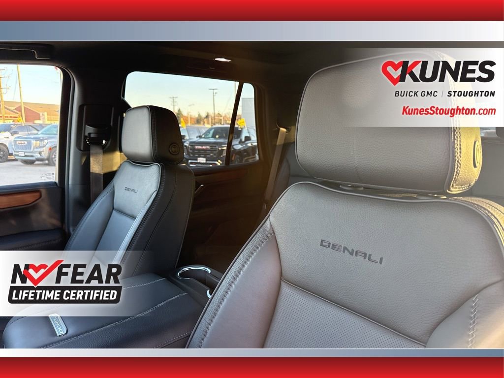 Used 2025 GMC Yukon Denali image 23