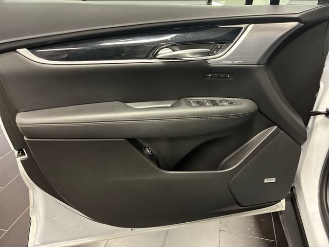 Certified 2024 Cadillac XT5 Premium Luxury FWD image 10
