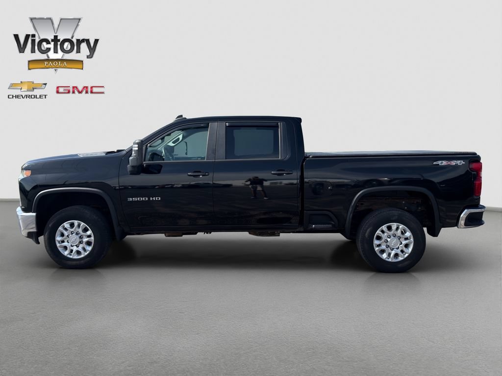 Used 2020 Chevrolet Silverado 3500 LT AWD/4WD image 3