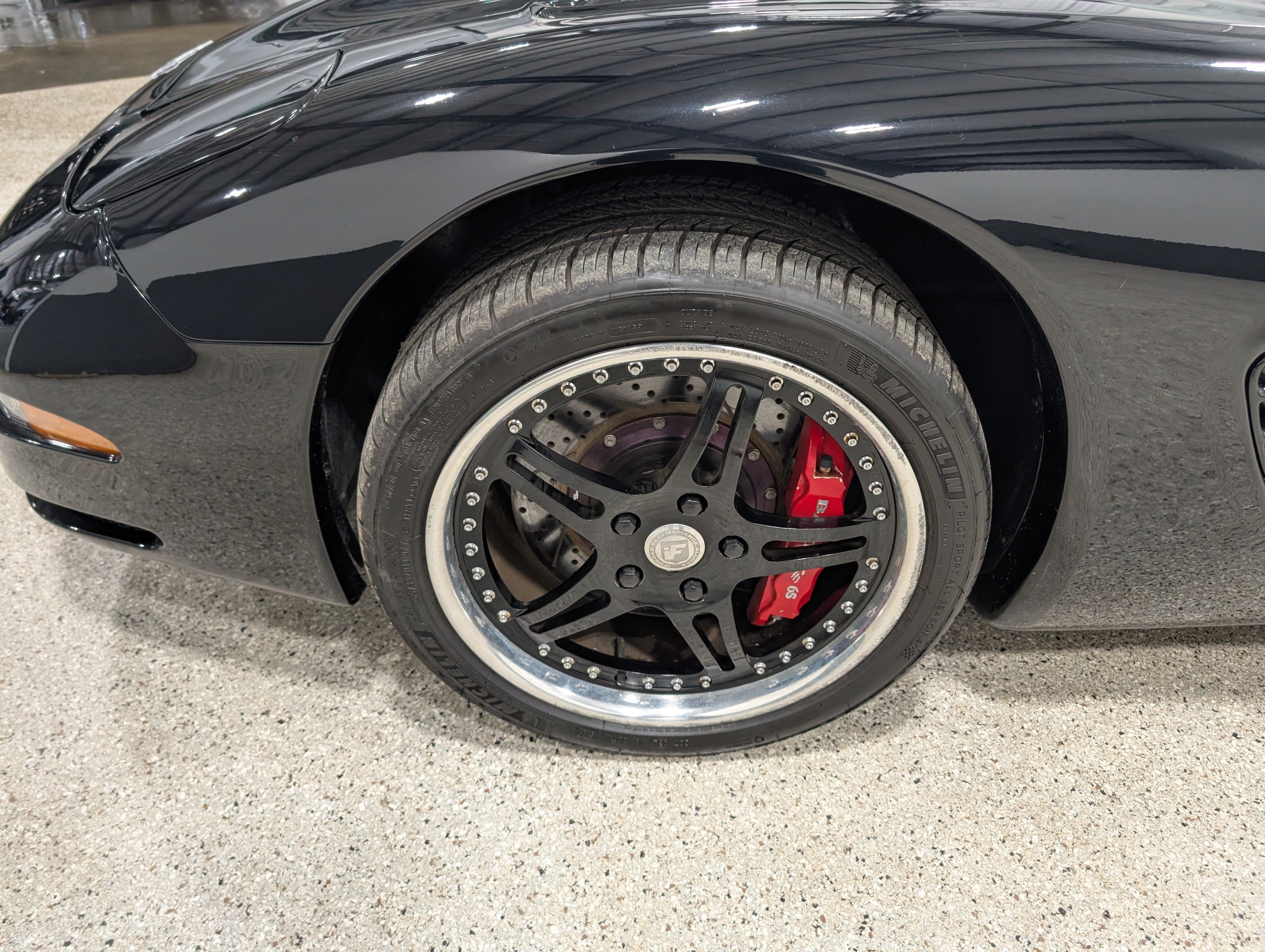 Used 2003 Chevrolet Corvette Z06 w/ Memory Package, 3 Drivers RWD image 9