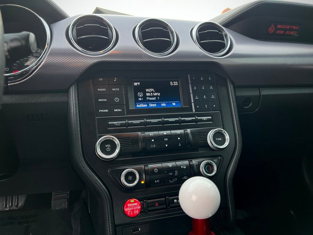 Used 2016 Ford Mustang Coupe image 45