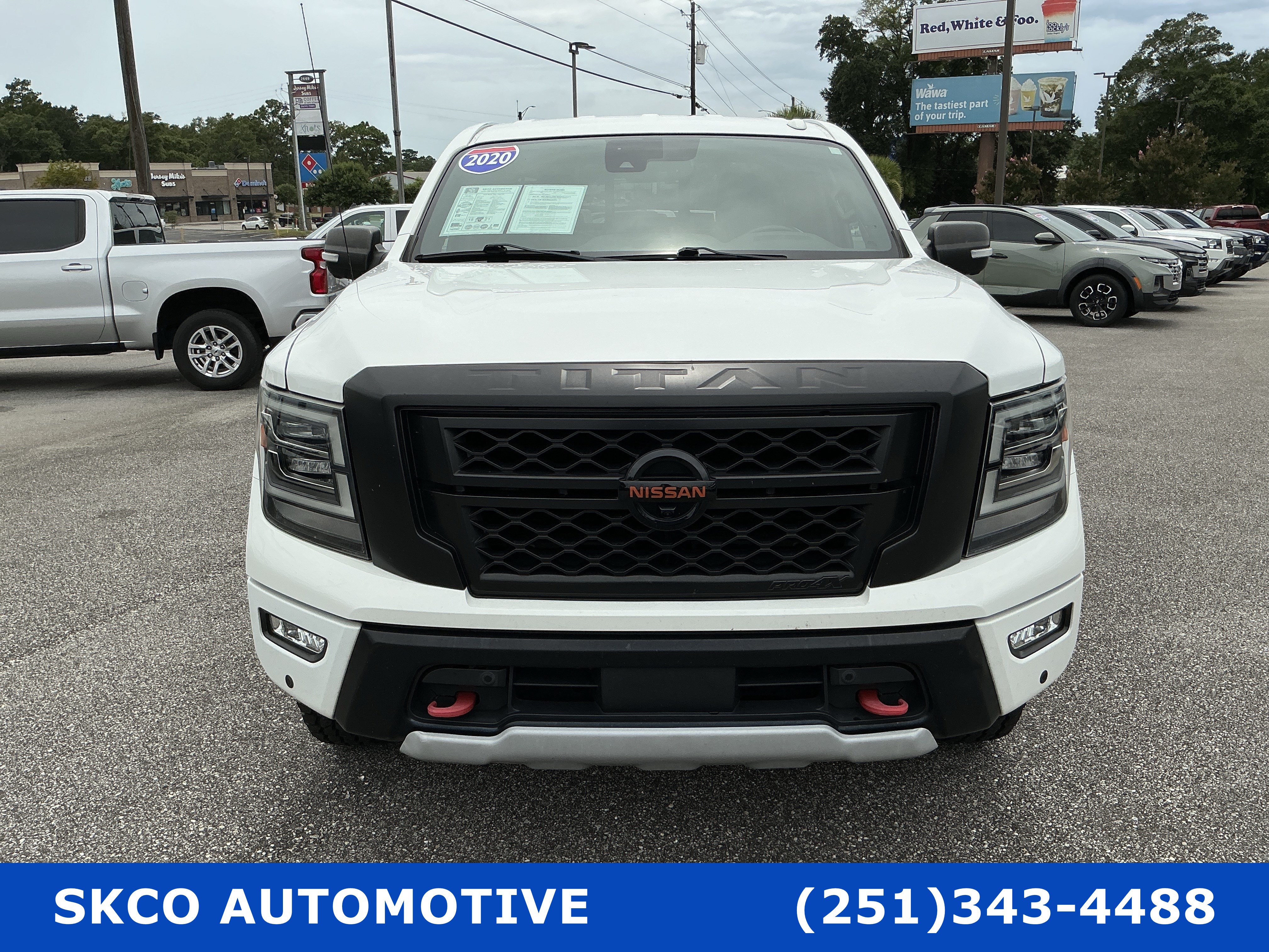 Used 2020 Nissan Titan PRO-4X w/ Pro-4x Convenience Package AWD/4WD image 8