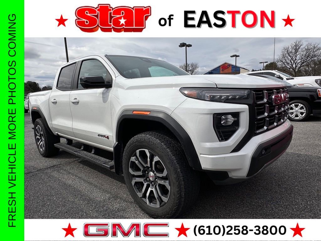 Used 2024 GMC Canyon AT4 w/ Technology Package image 1