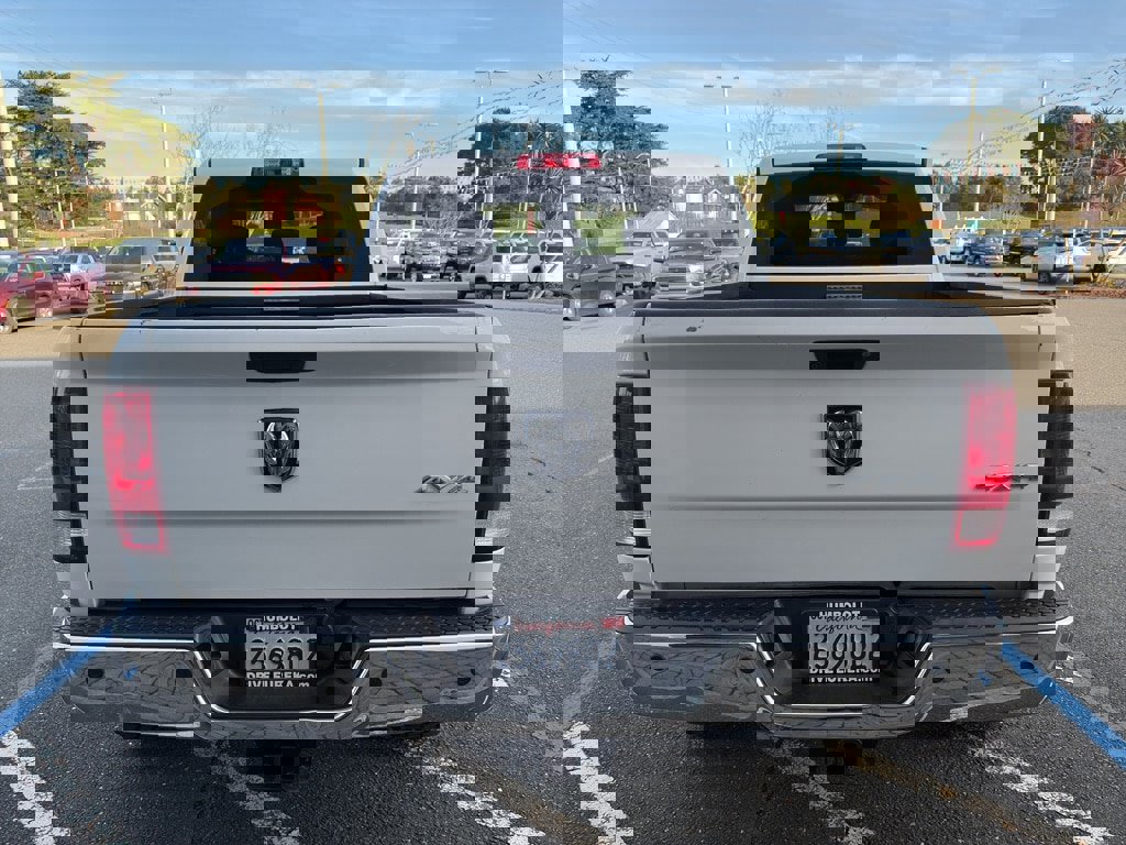 Used 2016 RAM 3500 Tradesman w/ Chrome Appearance Group image 21