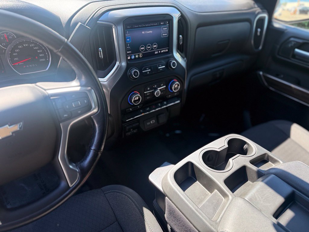 Used 2021 Chevrolet Silverado 1500 LT AWD/4WD image 16