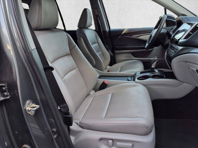 Used 2017 Honda Ridgeline RTL-T image 21