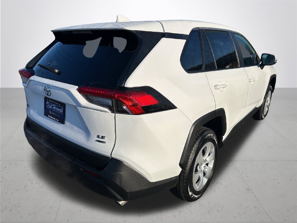 Certified 2025 Toyota RAV4 LE AWD/4WD image 8