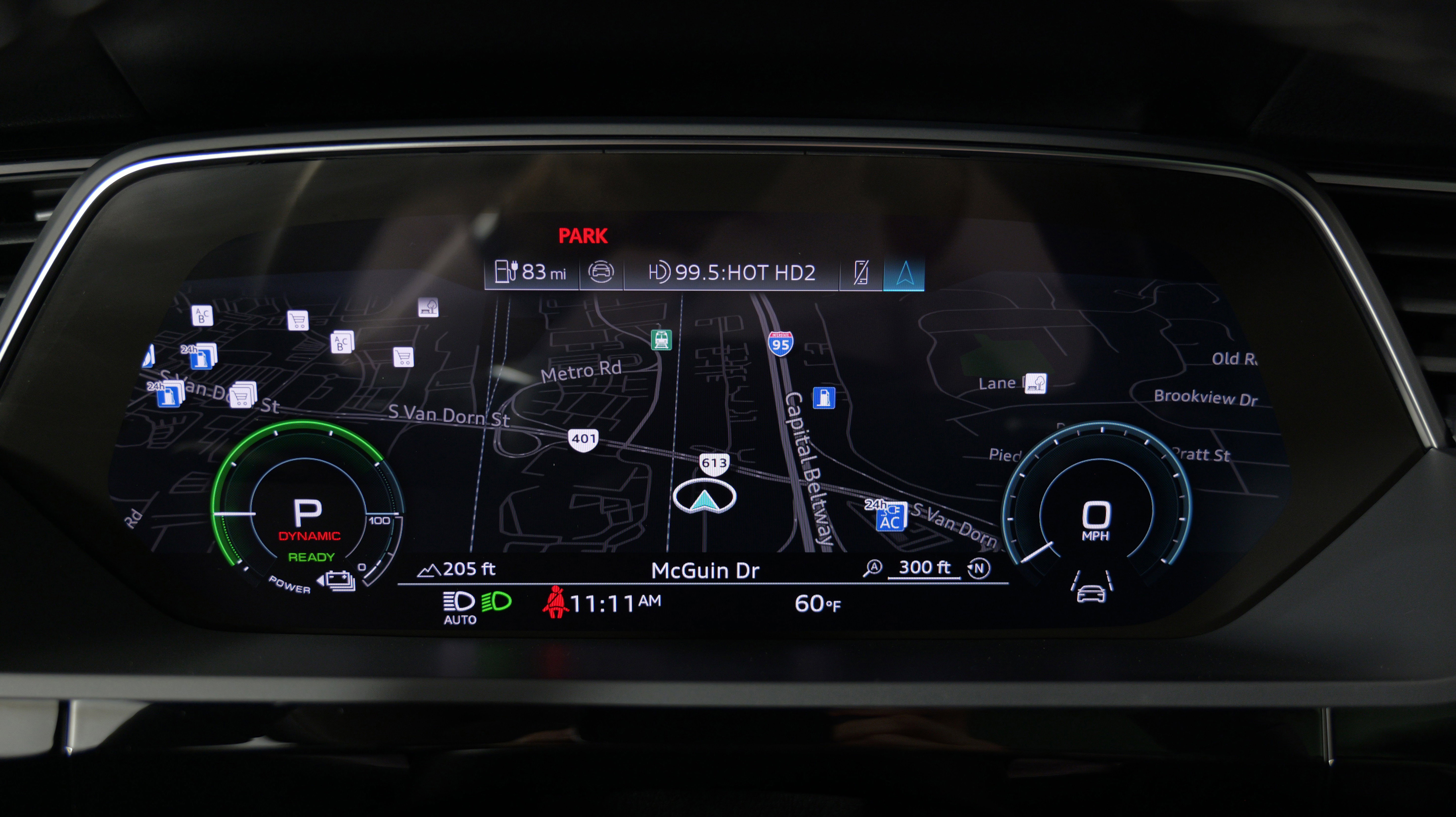 Used 2024 Audi Q8 e-tron Premium Plus w/ Premium Plus Package image 45