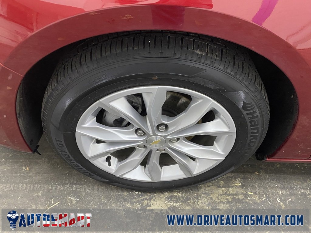 Used 2021 Chevrolet Malibu LT image 25