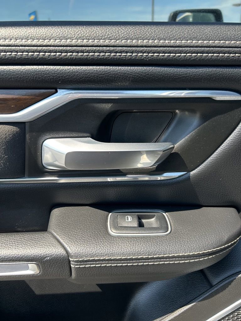 Used 2022 RAM 1500 Laramie image 47