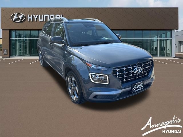 Used 2025 Hyundai Venue Limited FWD image 7