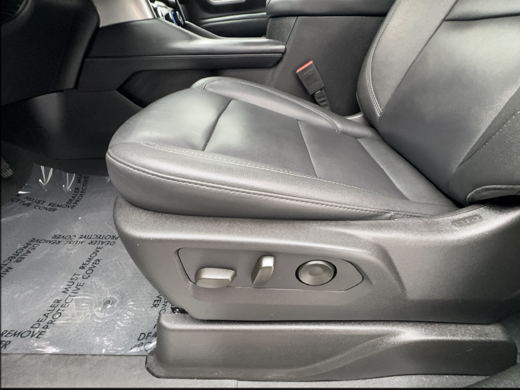 Used 2024 Chevrolet Tahoe LT RWD image 22
