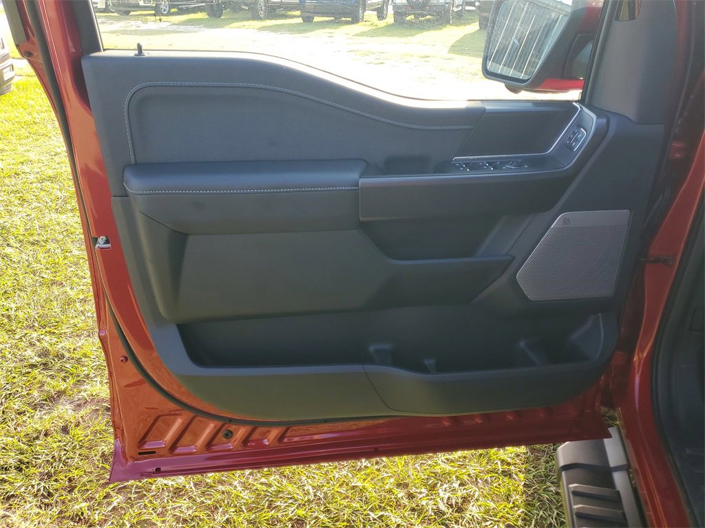 New 2025 Ford F150 Lariat w/ Equipment Group 501A Mid image 5