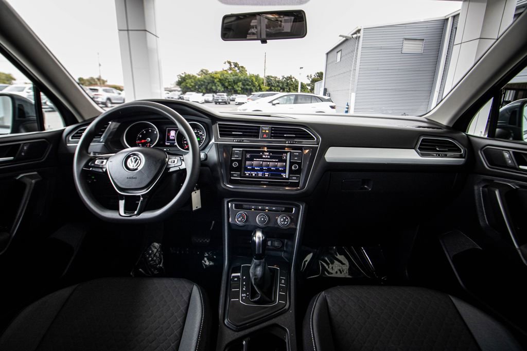 Used 2021 Volkswagen Tiguan S image 27