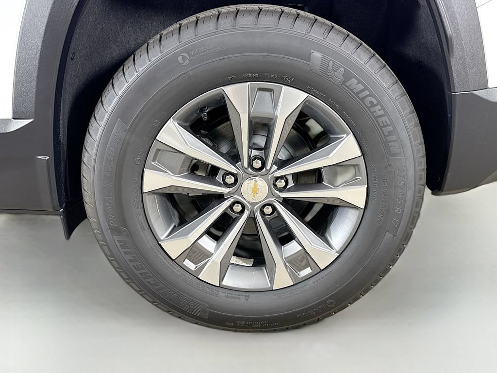 New 2026 Chevrolet Equinox LT w/ Safety and Technology Package AWD/4WD image 29