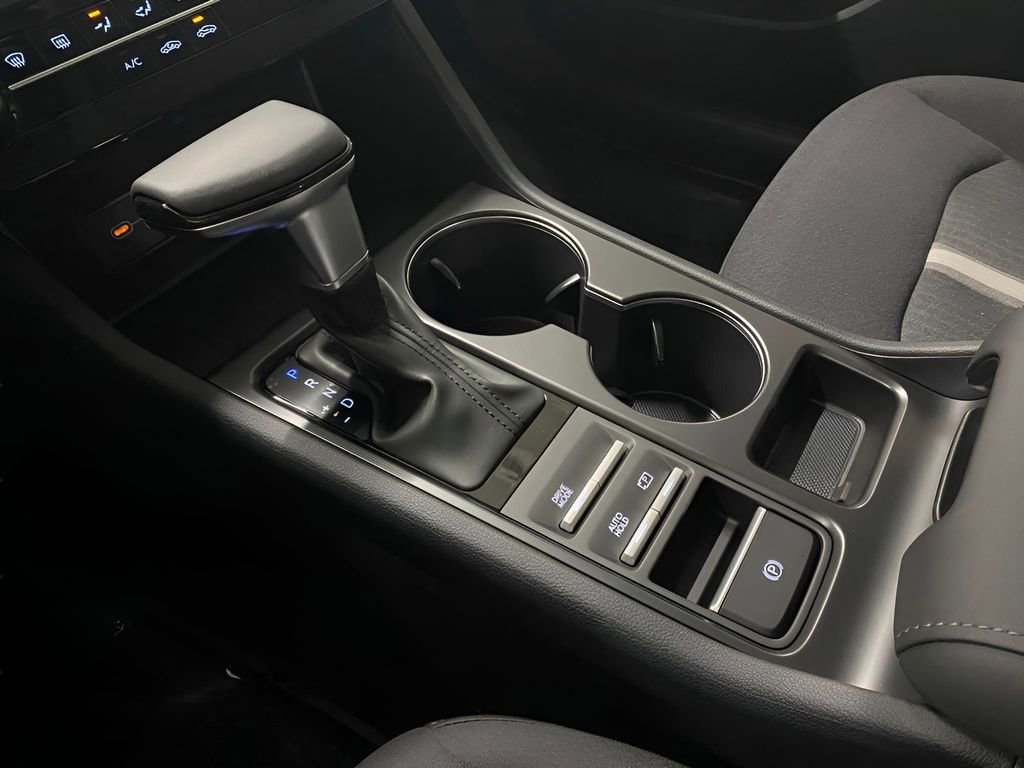 Certified 2025 Hyundai Sonata SE FWD image 15