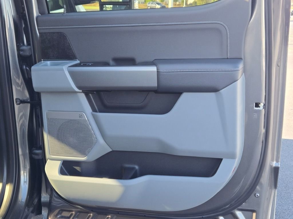 New 2026 Ford F350 XLT w/ XLT Premium Package image 6