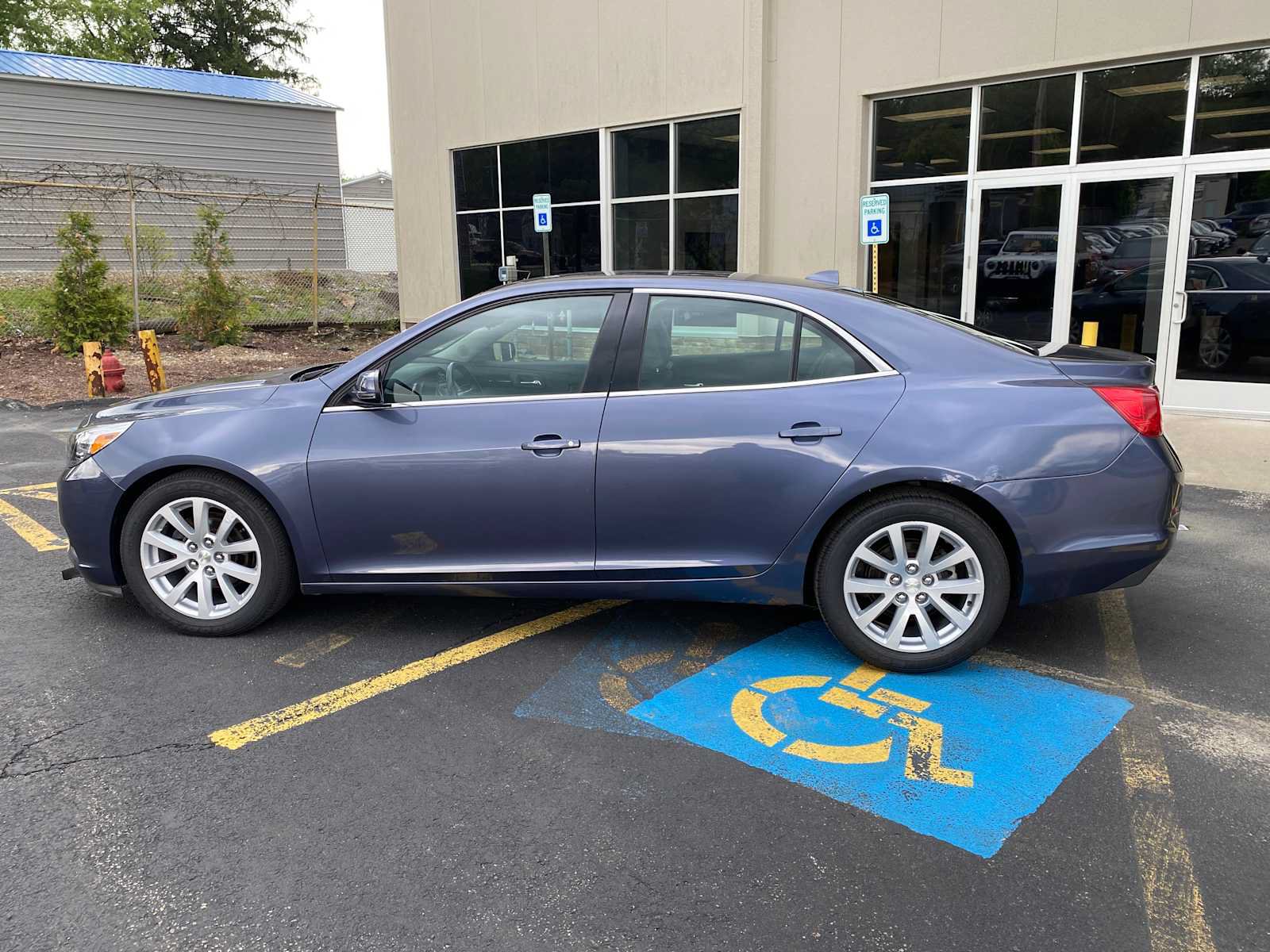 Used 2013 Chevrolet Malibu LT FWD image 12
