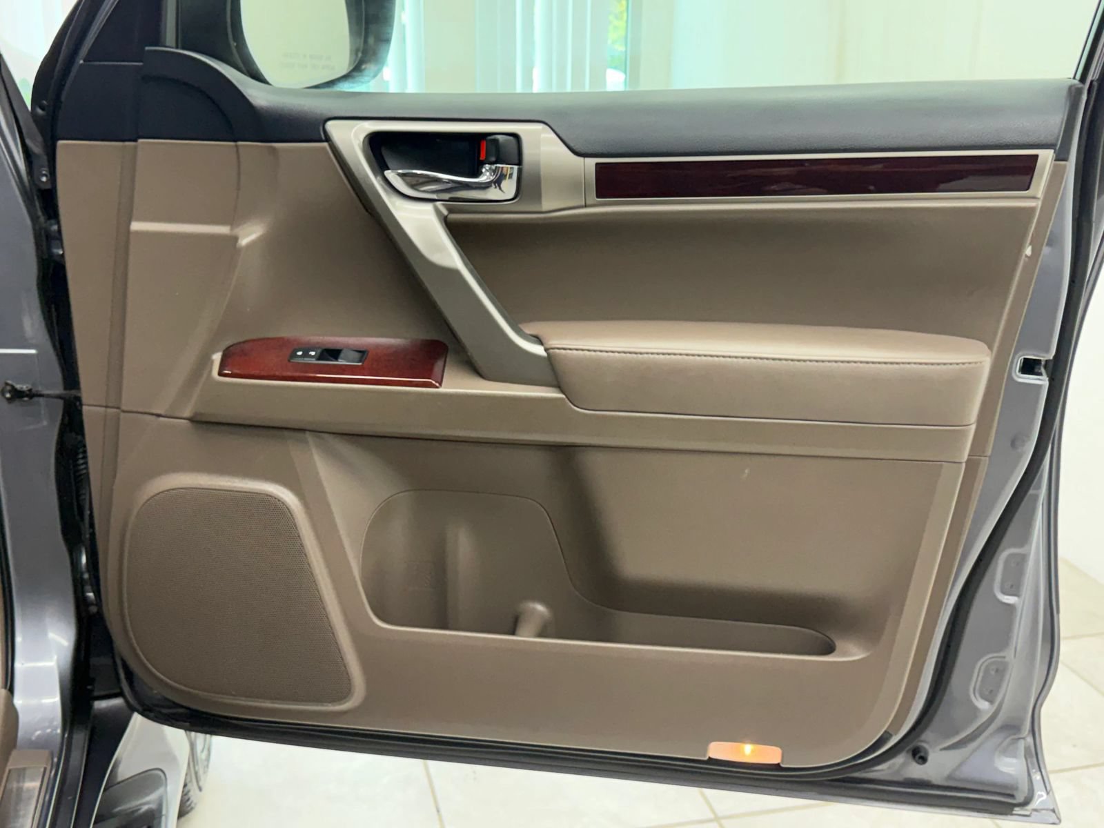 Used 2017 Lexus GX 460 Premium AWD/4WD image 24