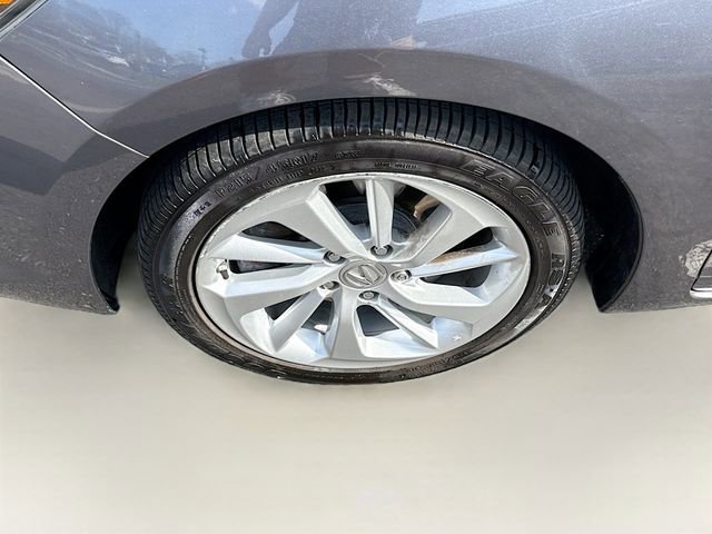 Used 2017 Acura ILX w/ Premium Package image 29
