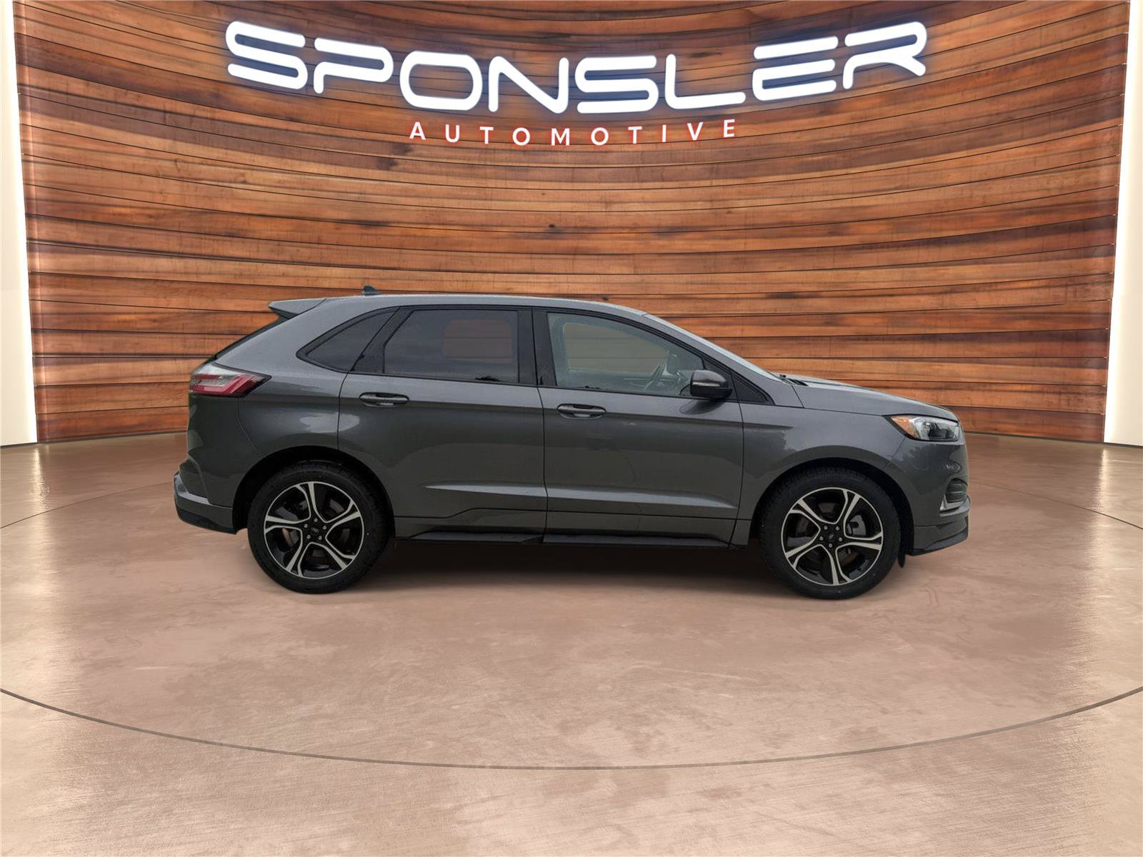 Used 2021 Ford Edge ST w/ Cargo Accessory Package AWD/4WD image 8