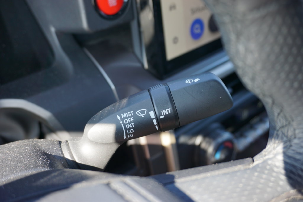 Used 2025 Toyota Tacoma TRD Off-Road AWD/4WD image 26