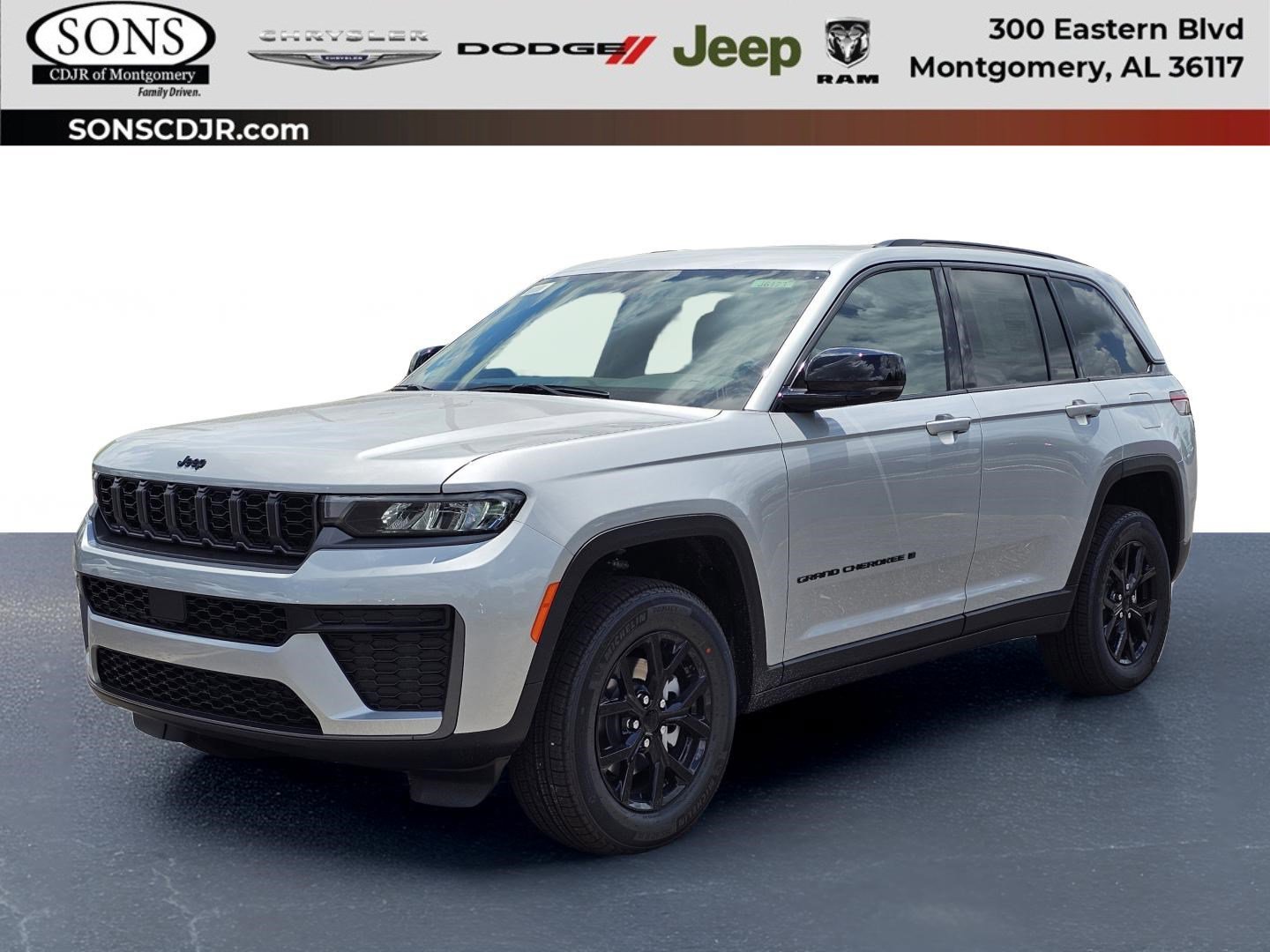 New 2026 Jeep Grand Cherokee Altitude RWD image 1