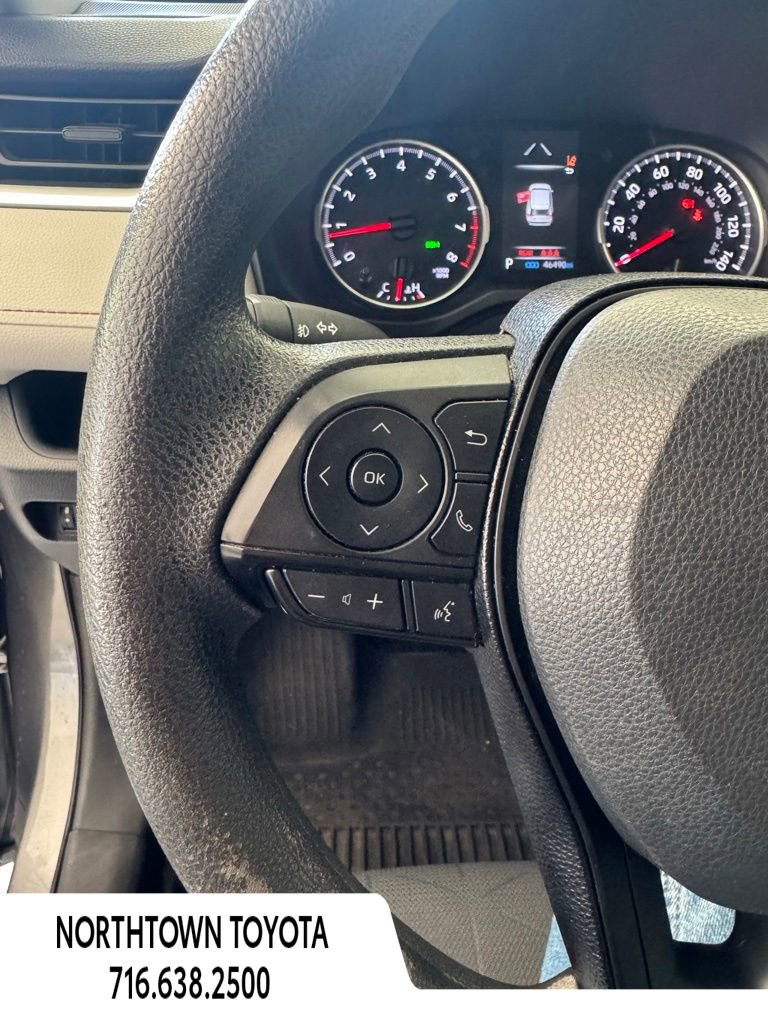 Used 2019 Toyota RAV4 XLE w/ Convenience Package AWD/4WD image 15