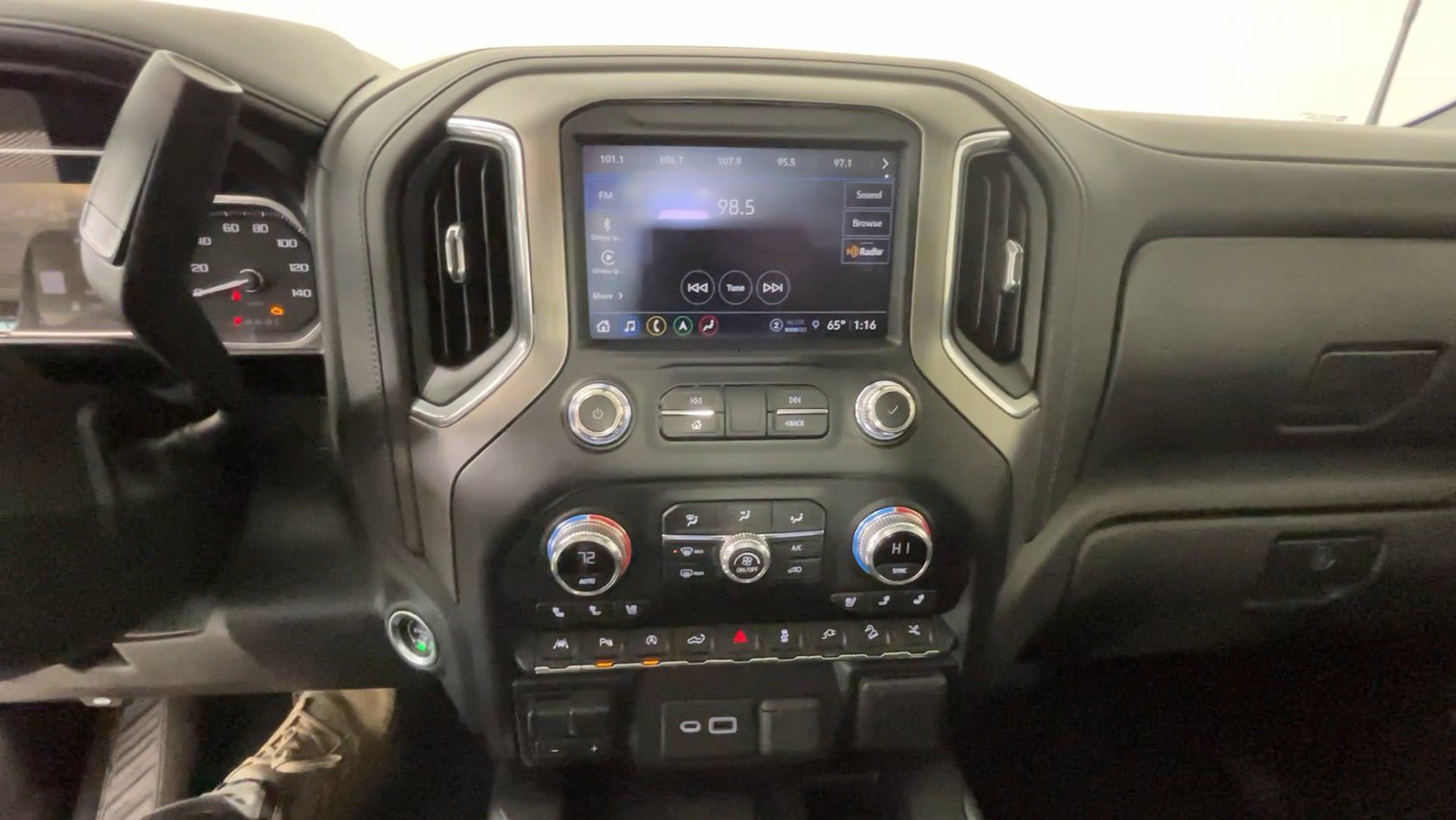 Used 2021 GMC Sierra 1500 Denali w/ Denali Ultimate Package AWD/4WD image 38