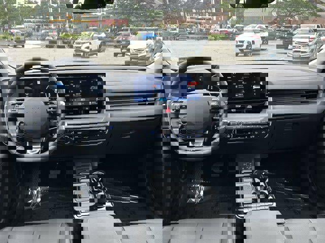 New 2025 Hyundai Ioniq 5 SEL image 45