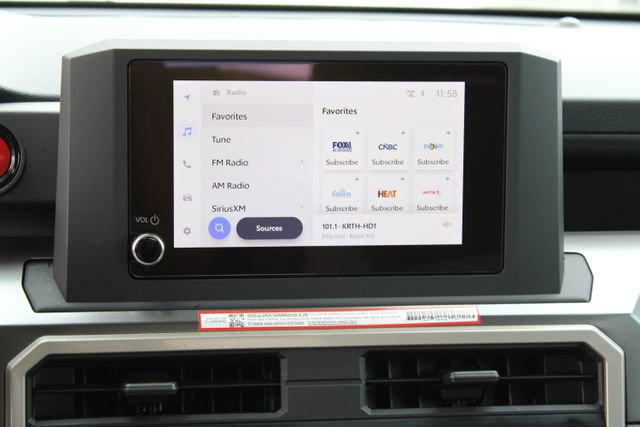 Used 2025 Toyota Tacoma TRD Sport image 24