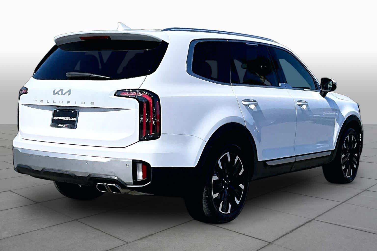 Used 2023 Kia Telluride SX FWD image 11