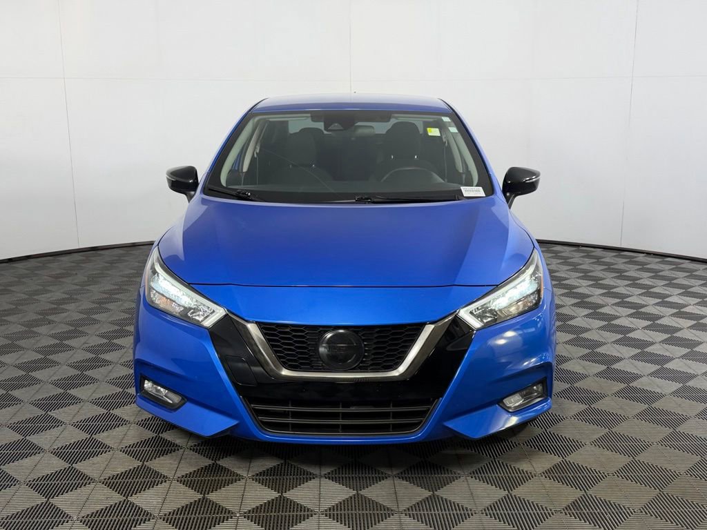 Used 2021 Nissan Versa SR w/ Trunk Package FWD image 11